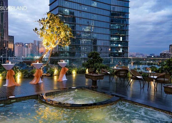 Silverland Sakyo Hotel