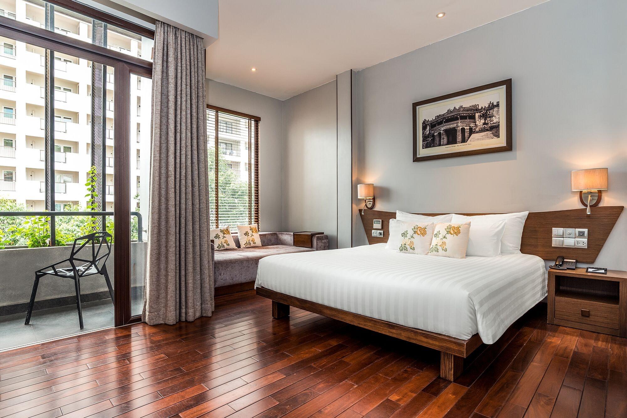 Silverland Sakyo Khách sạn 4*